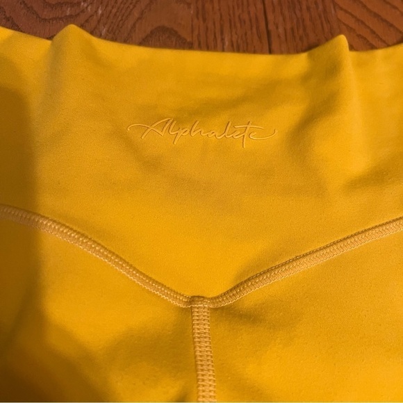Alphalete Surface Power Crossover Waist Leggings in Gold Sz M Athletic - Picture 13 of 15